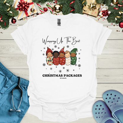 Wrapping up the best christmas packages #Midwife T-Shirt
